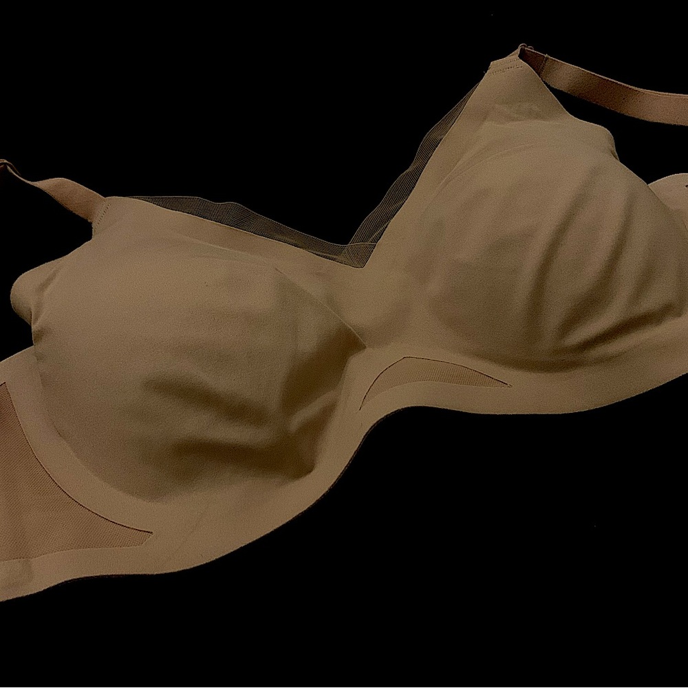 (Like New) Honeylove Bras Wire Free